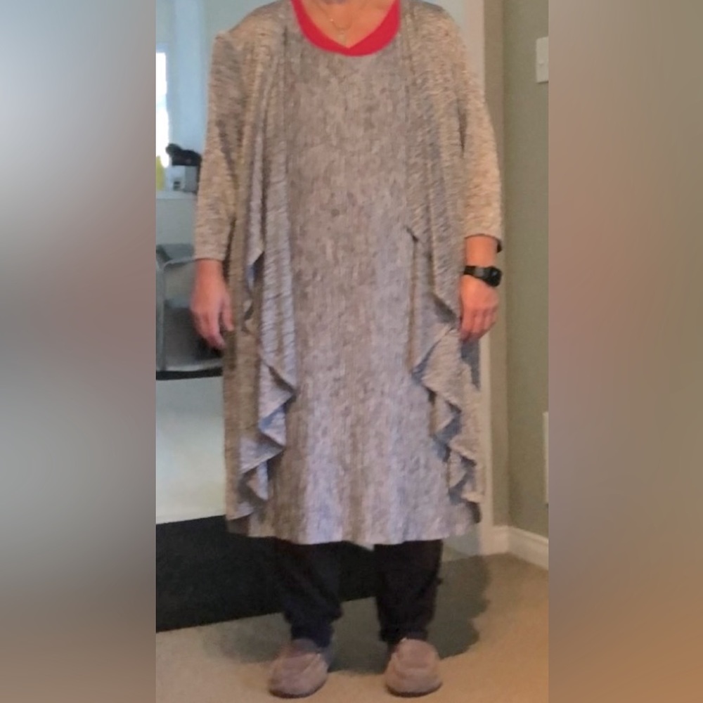 Like new!  Silver/Grey dress.  Size 22